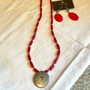 NWT Chico's Long Necklace & Earrings Set